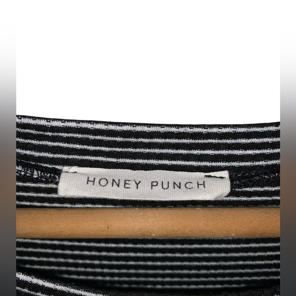 Honey Punch Knot It Front Twist Knot T-Shirt Dress Black & White Striped Size S - Picture 4 of 7